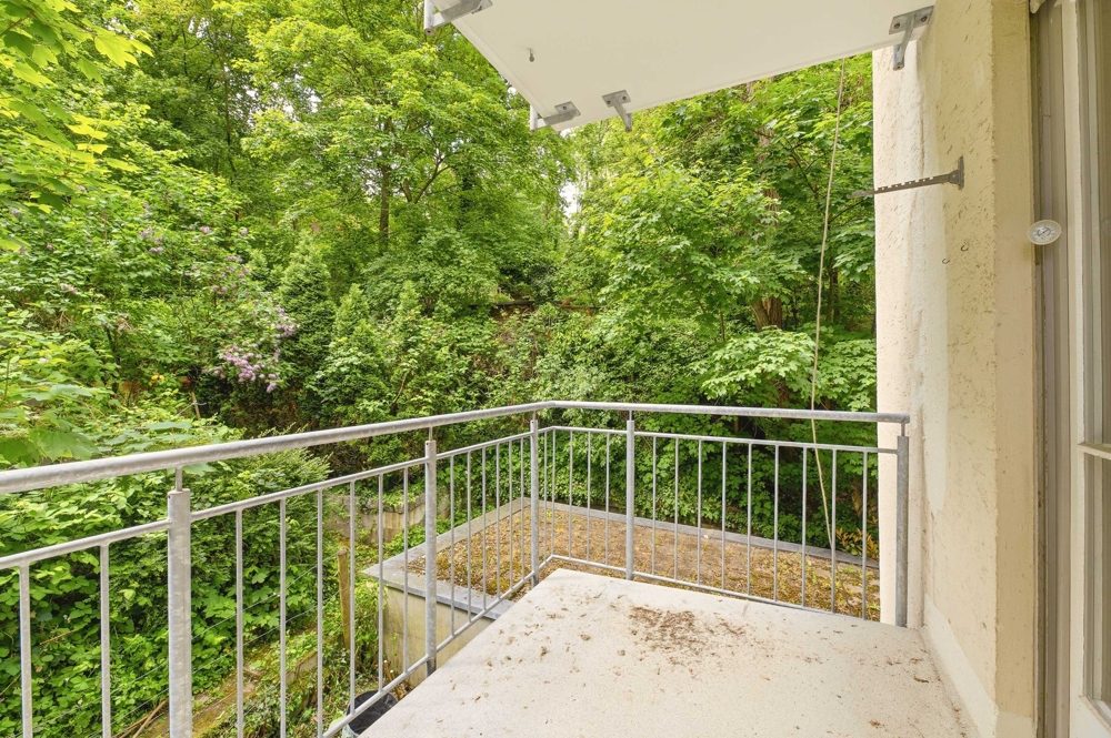 Balkon (2)